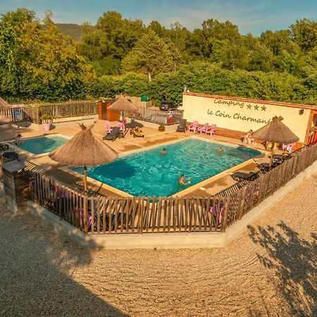 Camping Le Coin Charmant Chauzon 外观 照片