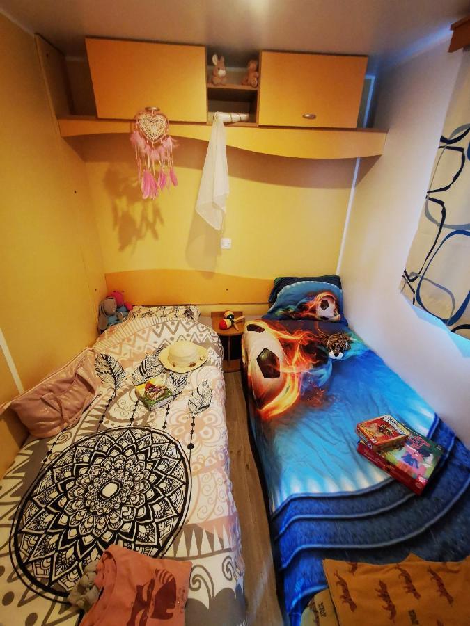 Camping Le Coin Charmant Chauzon 外观 照片
