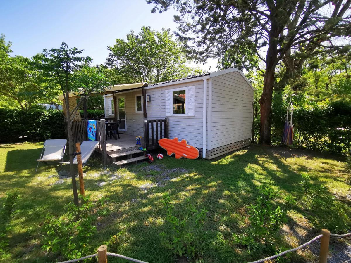 Camping Le Coin Charmant Chauzon 外观 照片