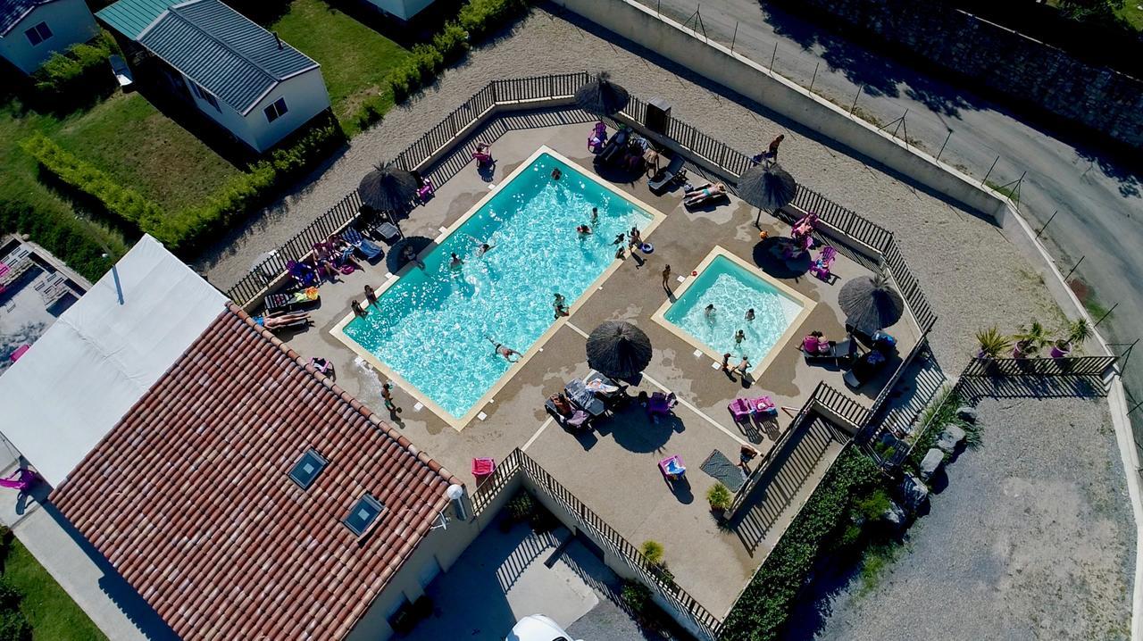 Camping Le Coin Charmant Chauzon 外观 照片