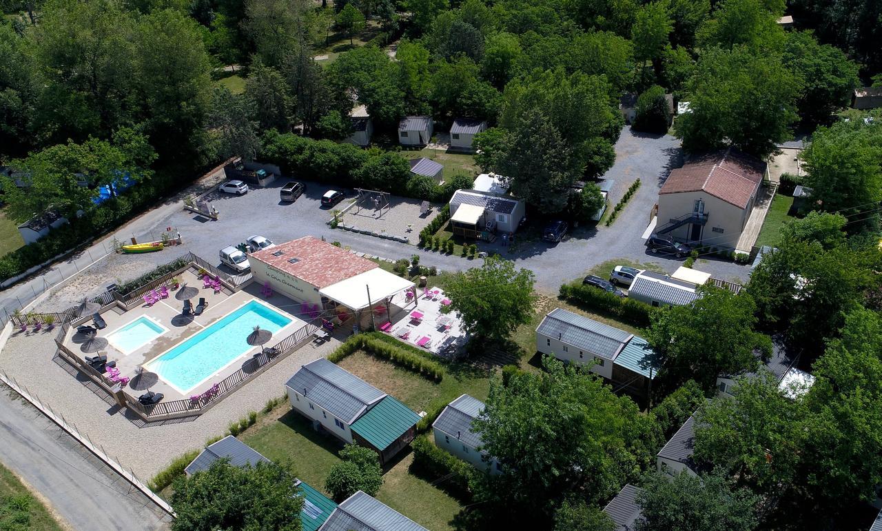 Camping Le Coin Charmant Chauzon 外观 照片