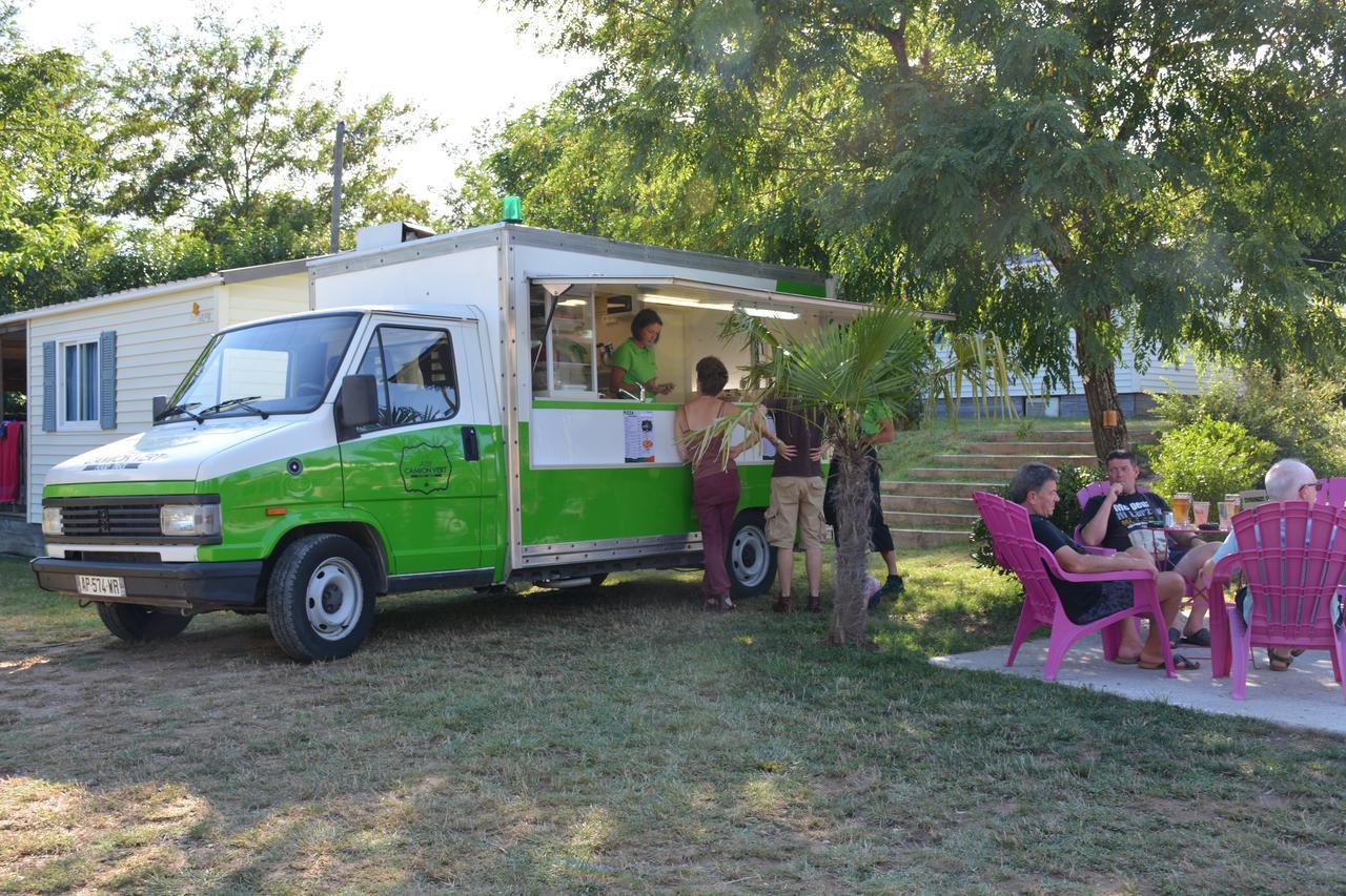 Camping Le Coin Charmant Chauzon 外观 照片