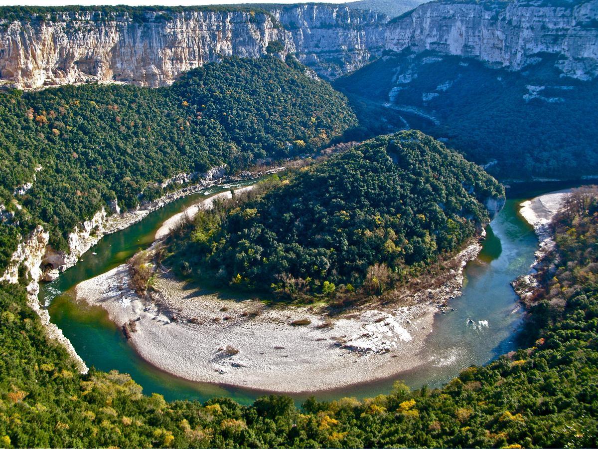 Camping Le Coin Charmant Chauzon 外观 照片